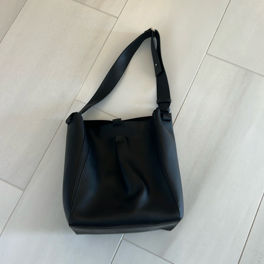 Everlane The Studio Bag